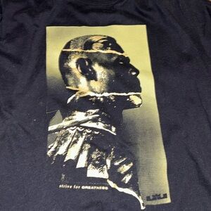 Nike Lebron James Tshirt